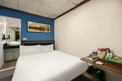 Einzelzimmer — A25 Premium Hotel - 19 Chả Cá
